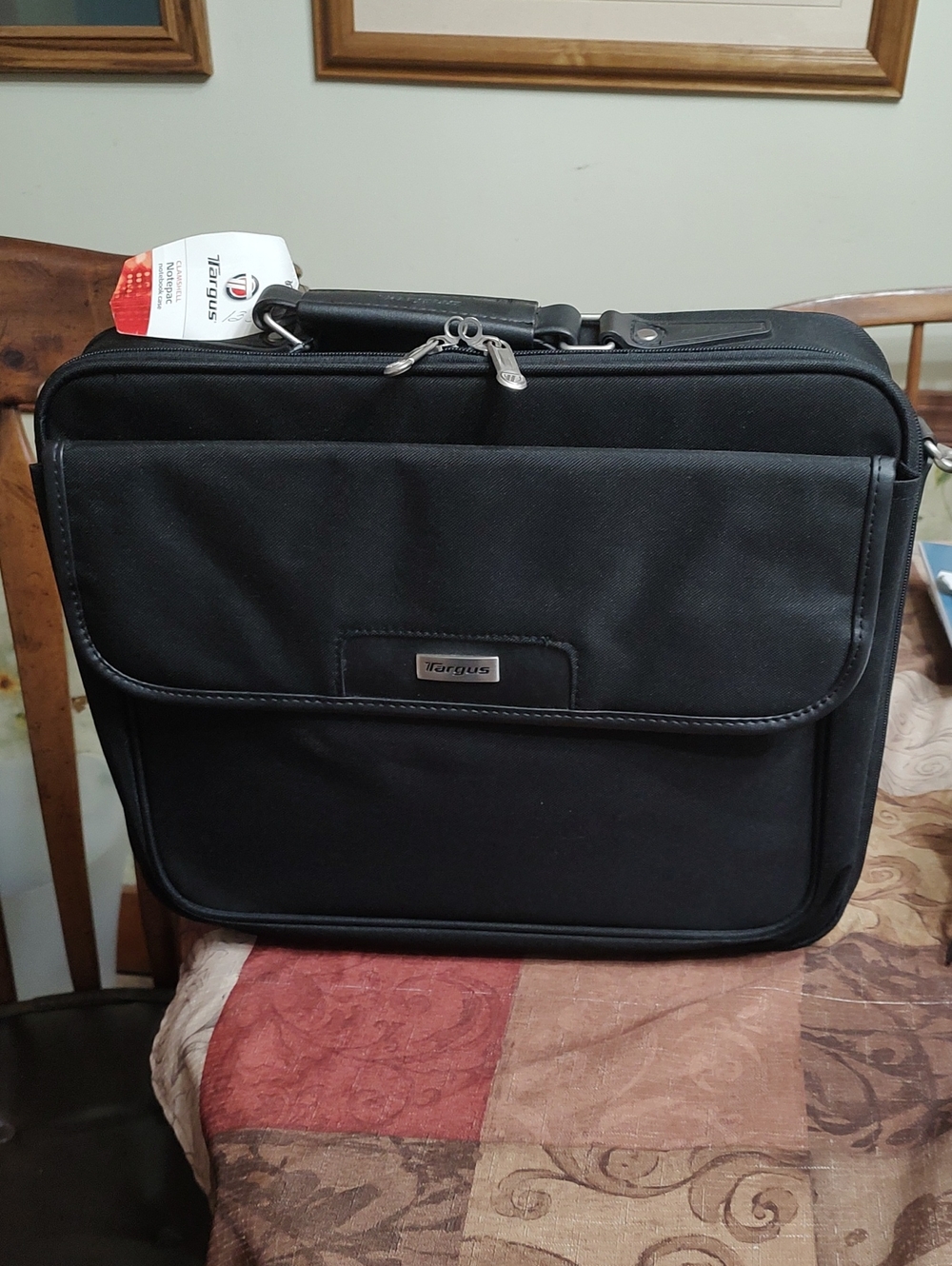 Targus Black Clamshell Notebook Case